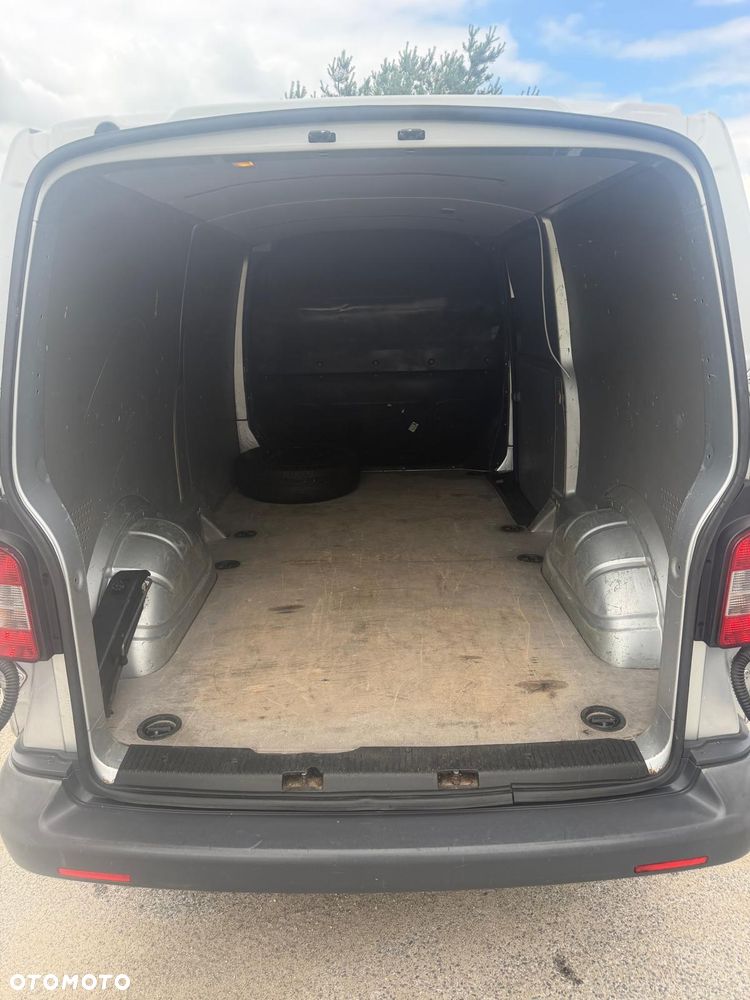 Volkswagen Transporter - 11