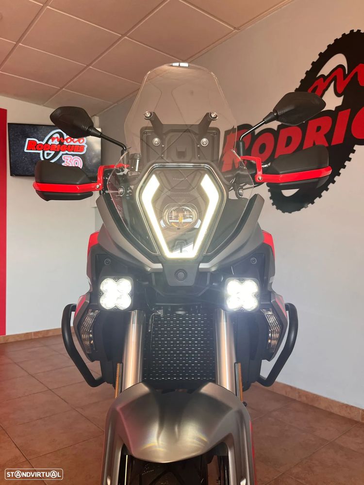 QJ Motor SRT 600SX (NOVO MODELO) - OFERTA 3 MALAS ALUMÍNIO + EQUIPAMENTO - 7