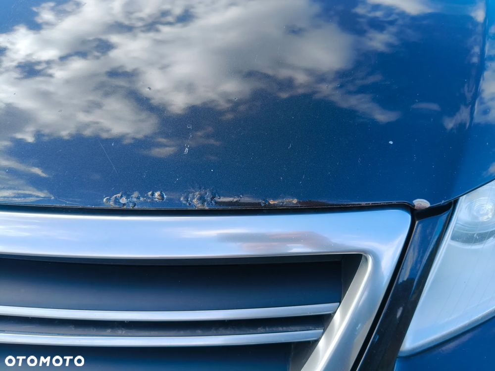 Volkswagen Passat 2.0 TDI DPF Highline - 22