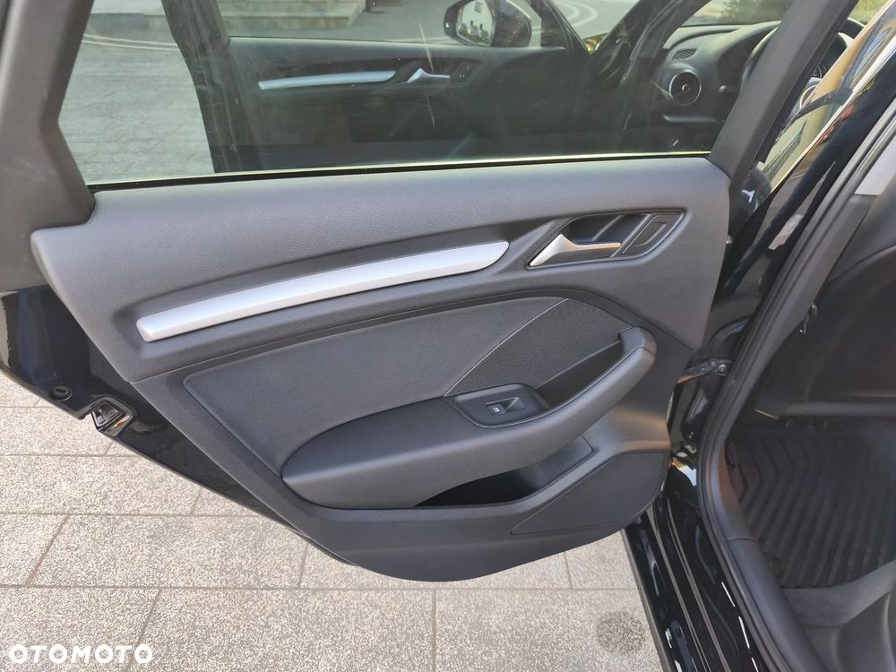 Audi A3 Limousine 1.6 TDI sport - 13