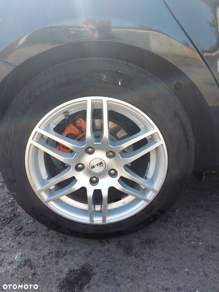 Kia Ceed 1.4 Comfort - 14