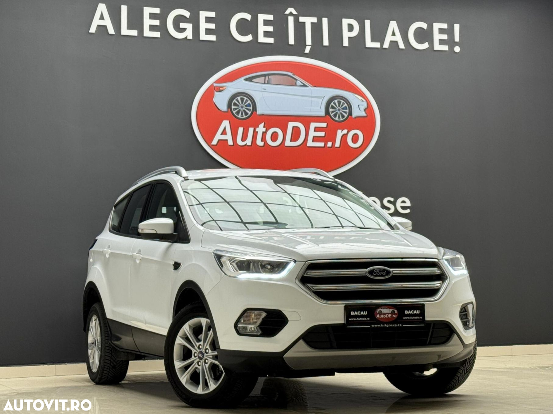 Ford Kuga - 2