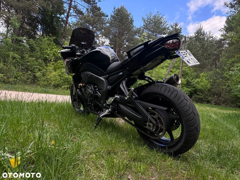 Yamaha FZ8 - 14