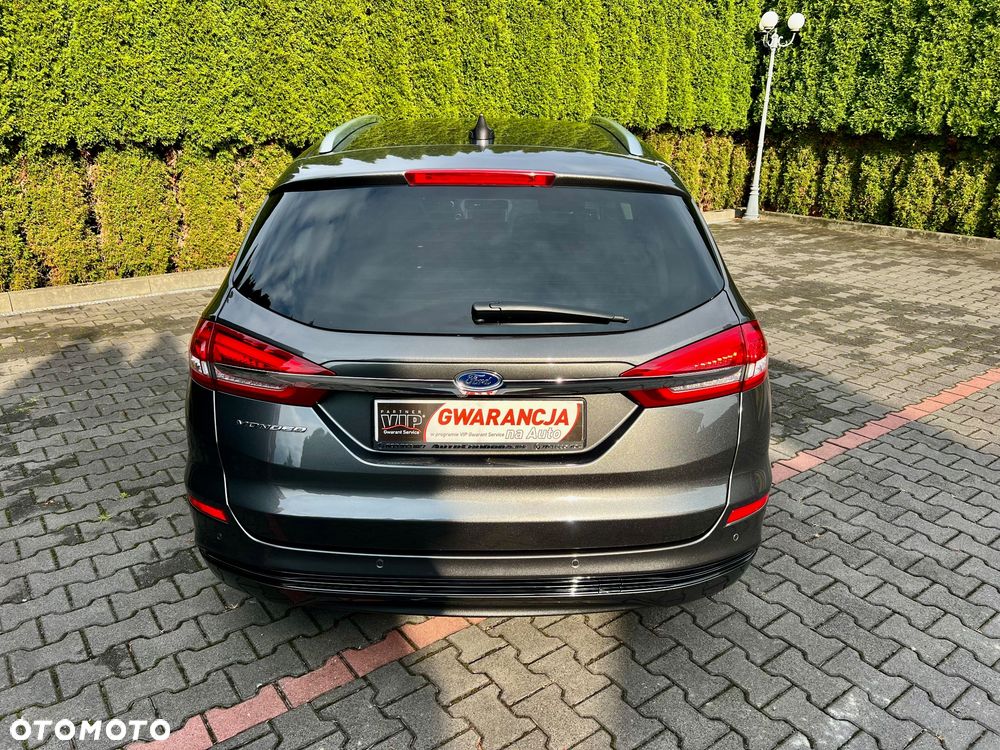 Ford Mondeo 2.0 EcoBlue Titanium - 11