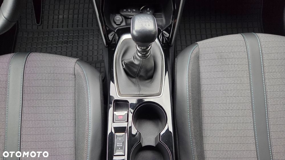 Peugeot 208 1.2 PureTech Allure S&S - 19