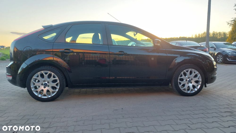 Ford Focus 1.6 Ti-VCT Black Magic - 10