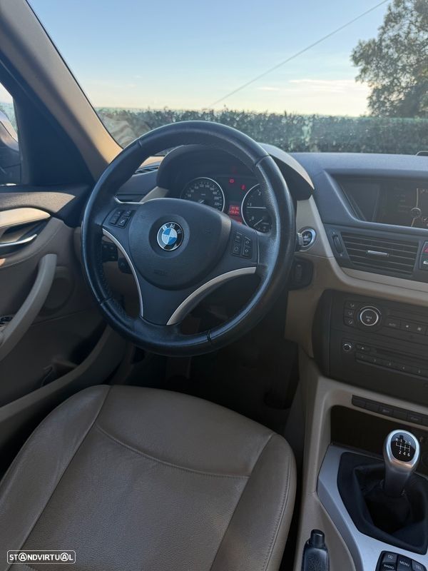 BMW X1 18 d sDrive - 13