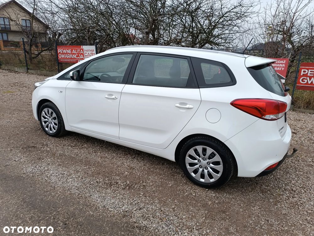 Kia Carens 1.6 CVVT Vision - 25