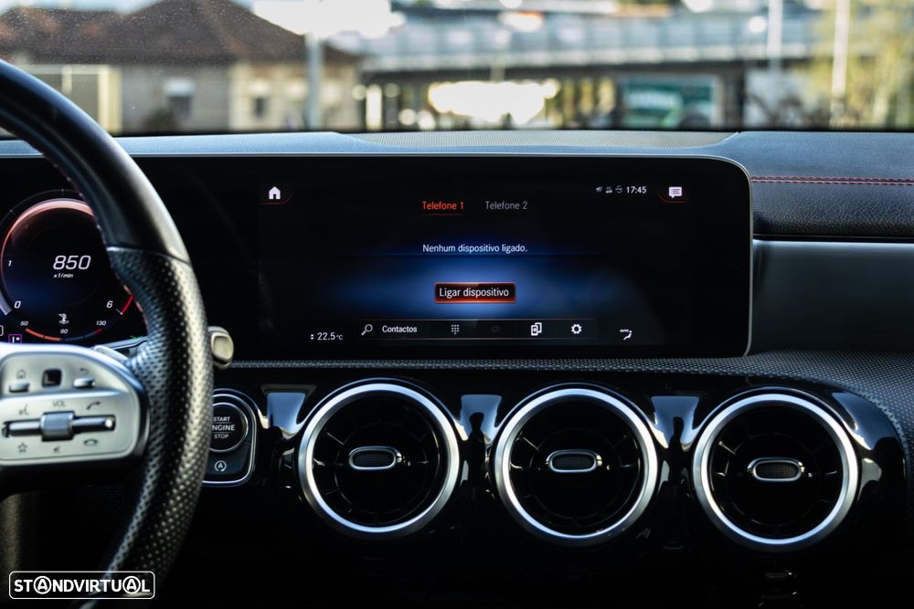 Mercedes-Benz CLA 180 - 29