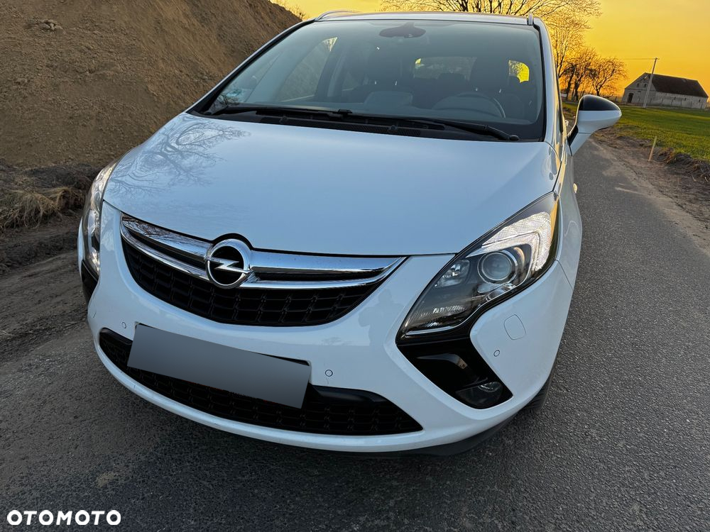 Opel Zafira Tourer 2.0 CDTI Edition - 4