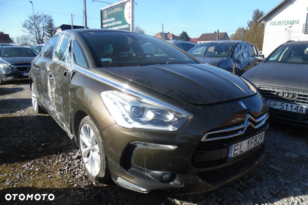 Citroën DS5 2.0 HDi Hybrid4 SportChic MCP