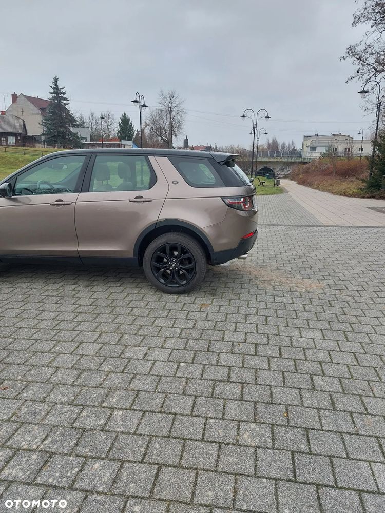 Land Rover Discovery Sport TD4 HSE Luxury - 10