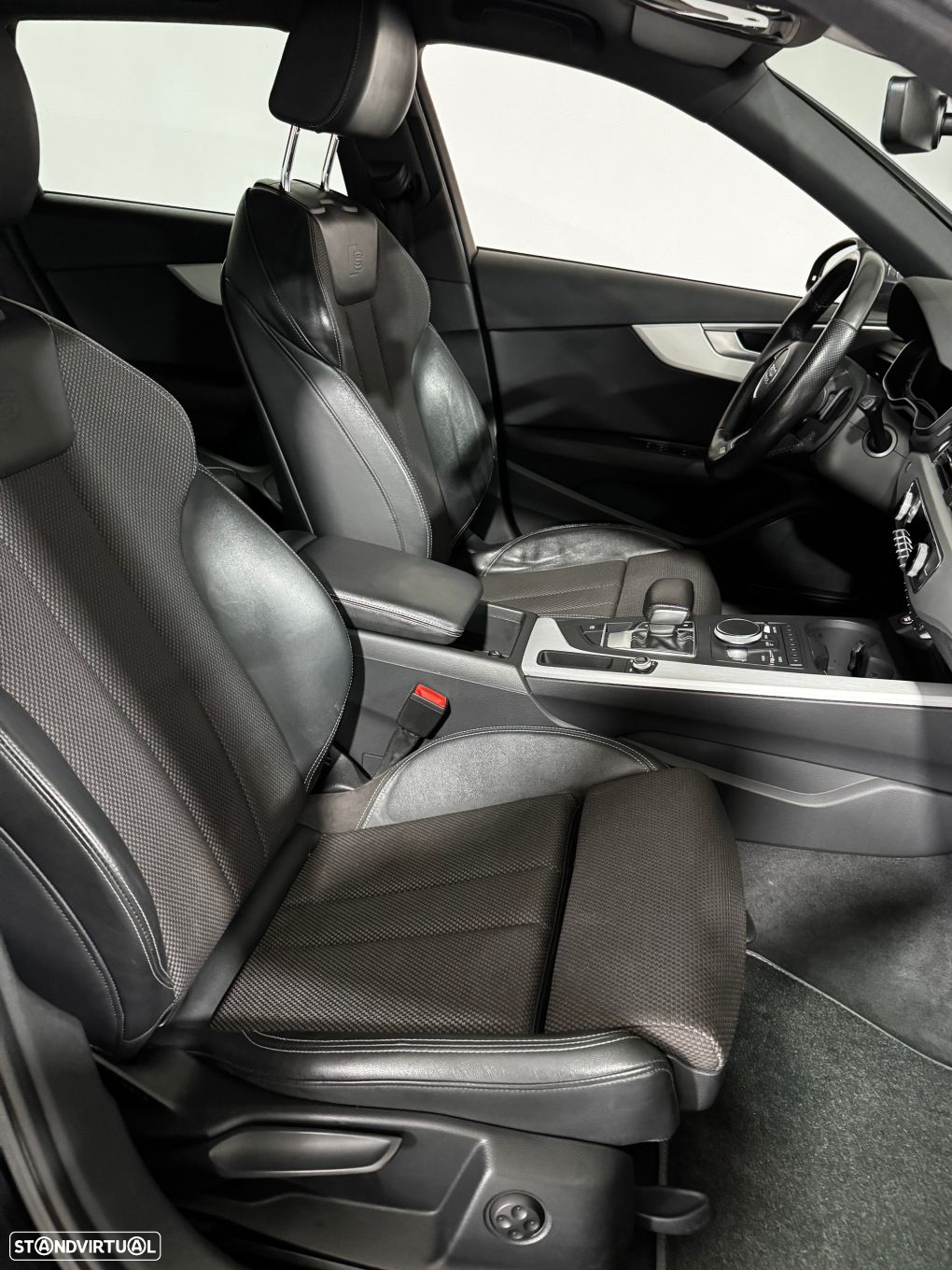 Audi A4 Avant 2.0 TDI S-line S tronic - 12