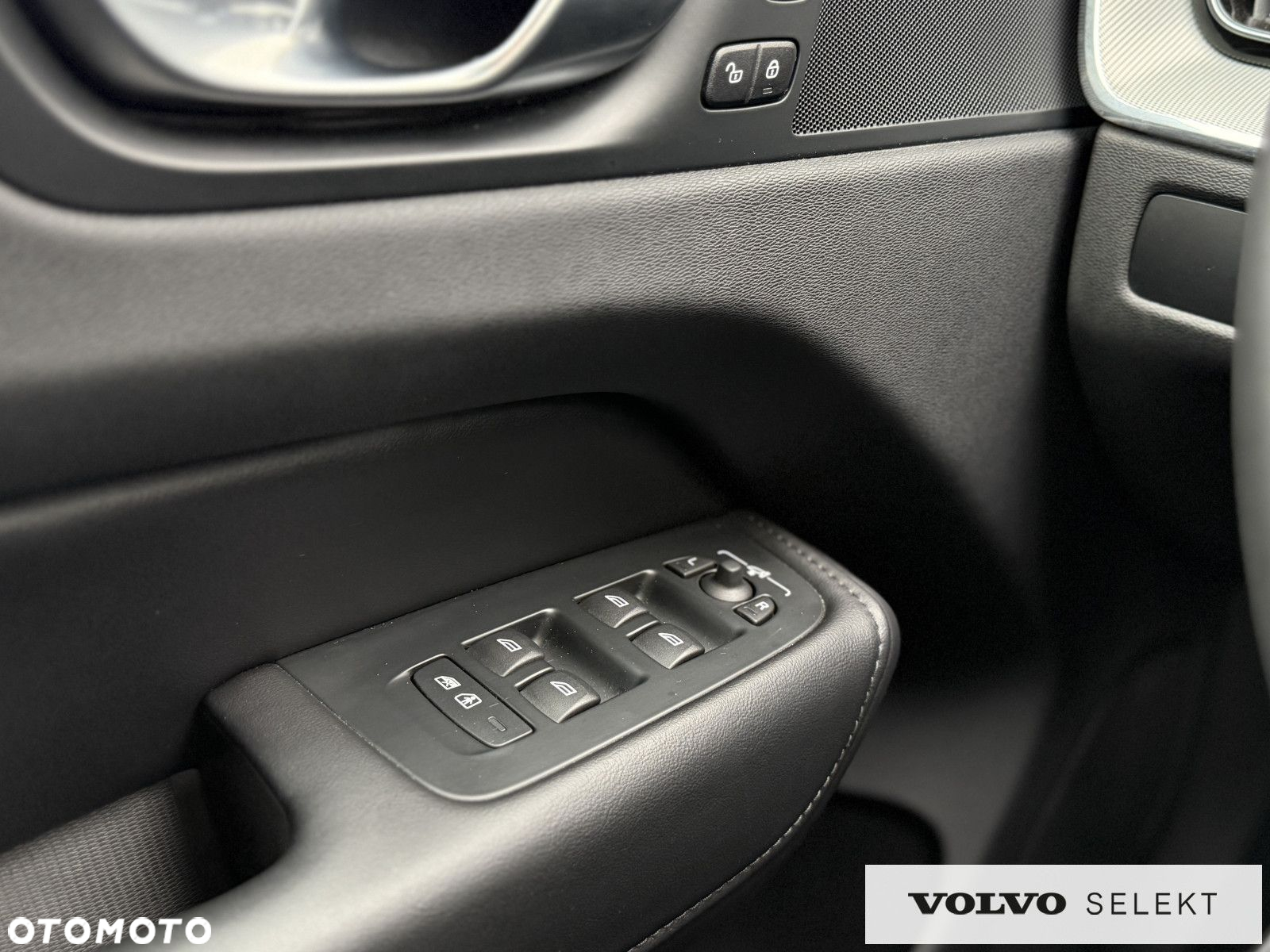 Volvo XC 60 - 24