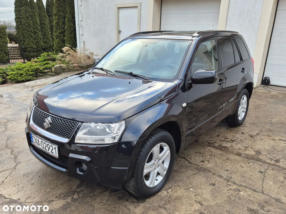 Suzuki Grand Vitara 2.0 Automatik Comfort - 9