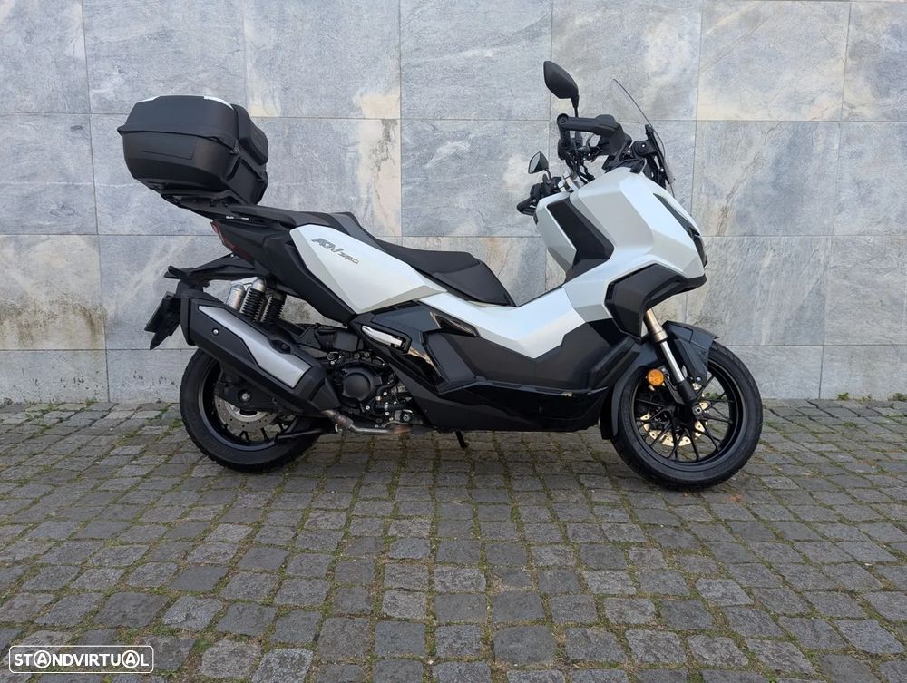 Honda ADV 350 - 5