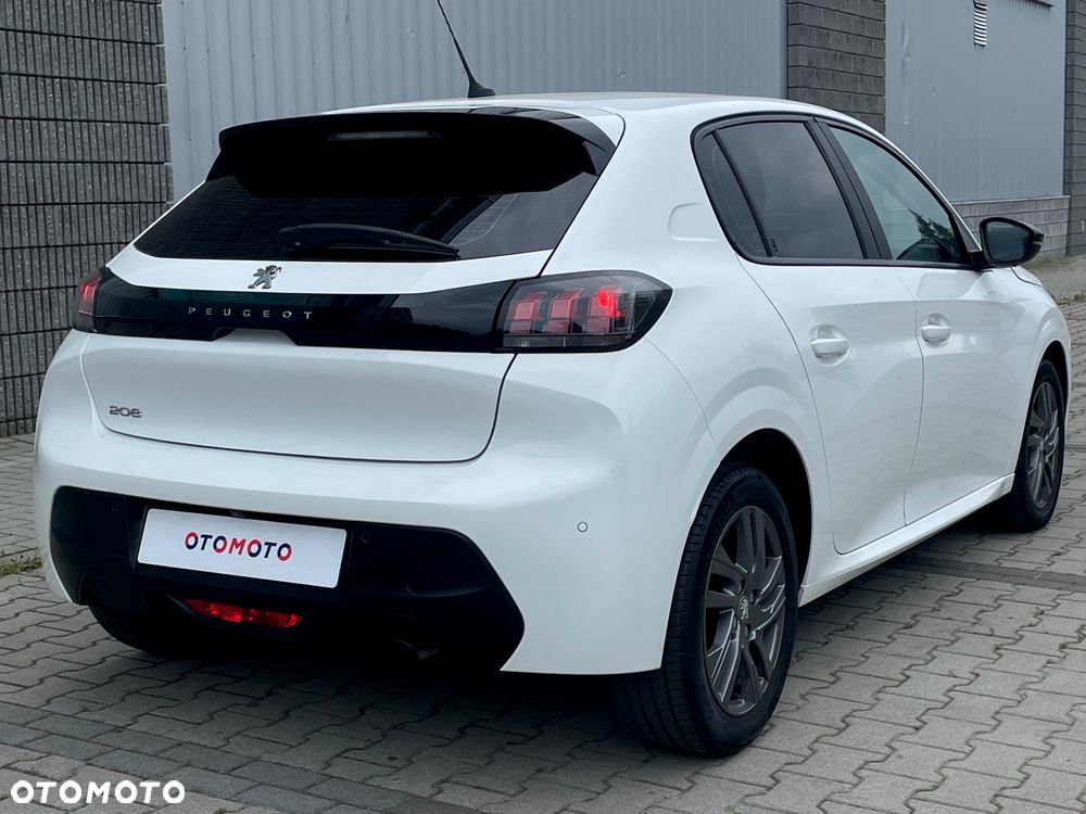 Peugeot 208 PureTech 100 GT Pack - 4