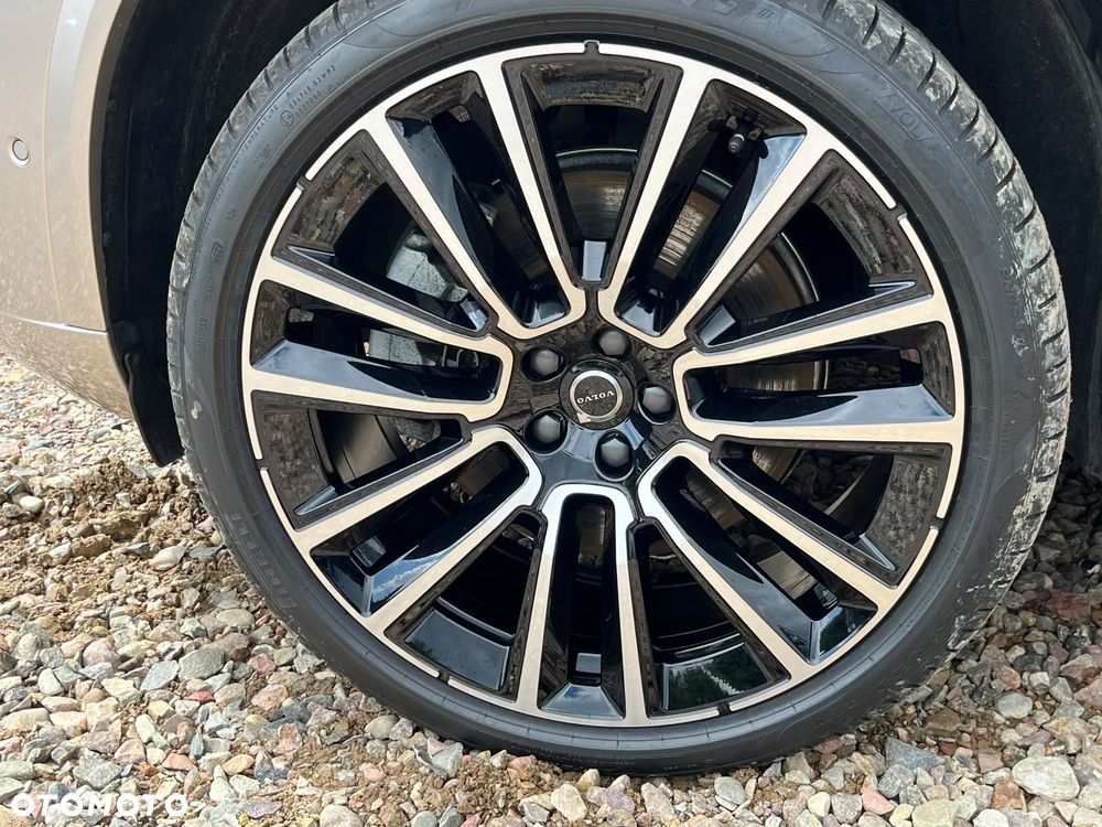 Volvo XC 90 - 36