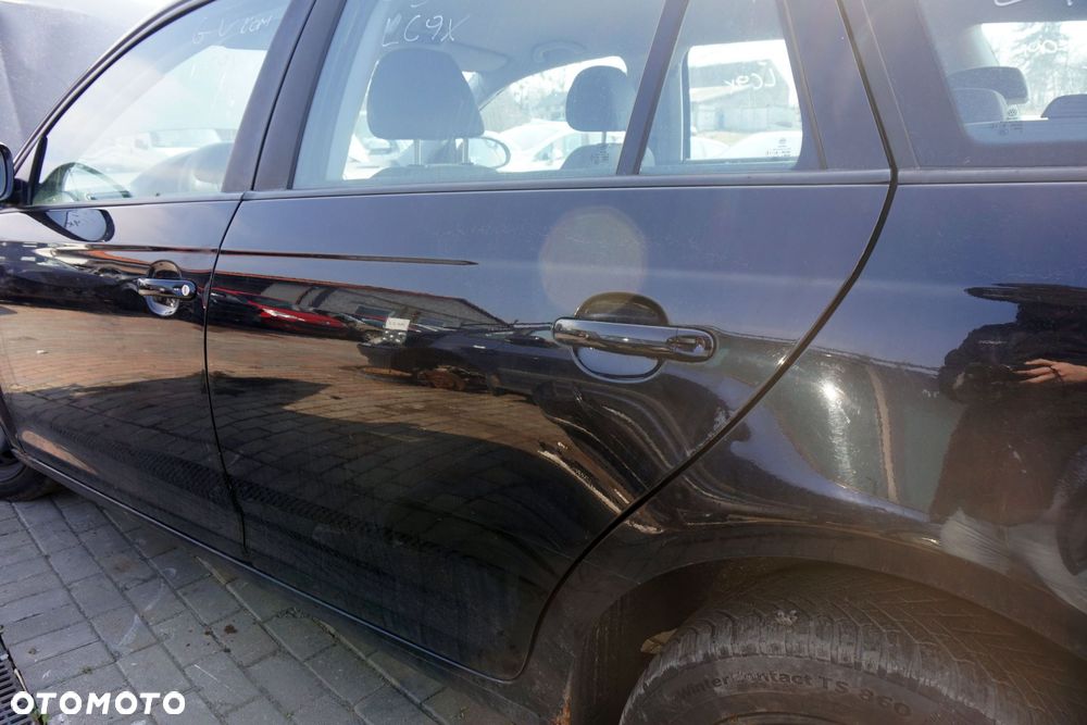 DRZWI TYLNE LEWE GOLF V KOMBI LC9X  CZARNY VOLKSWAGEN 2003-2009 - 2