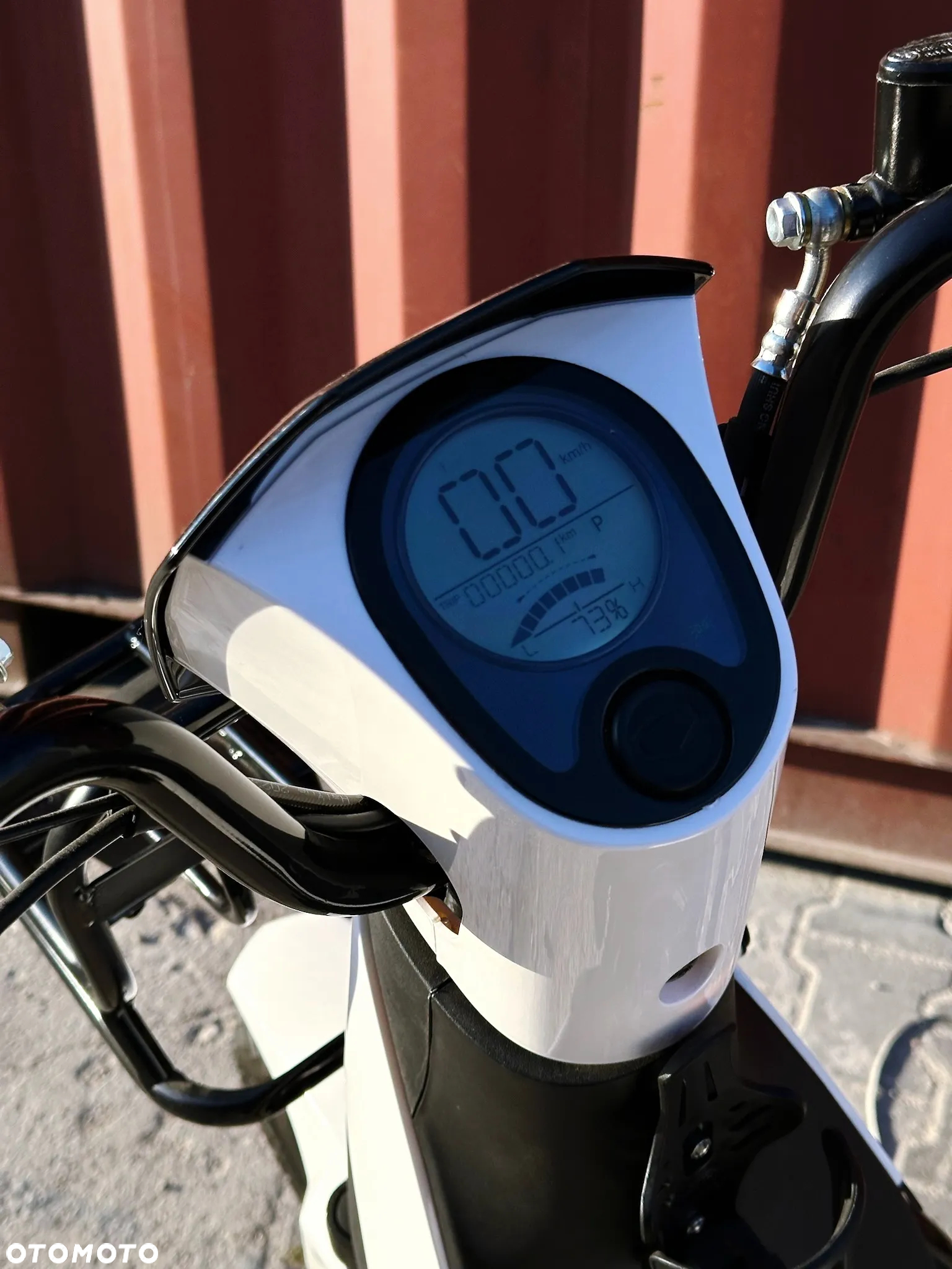 Enormis Sprint - 12