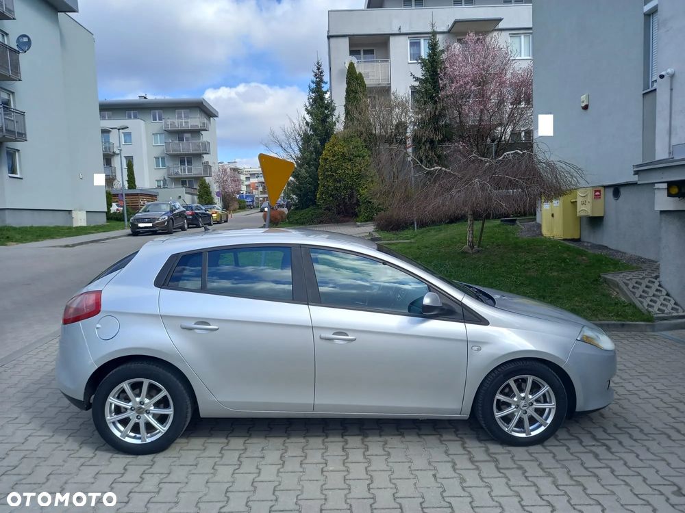 Fiat Bravo 1.9 Multijet 8V DPF Emotion - 4