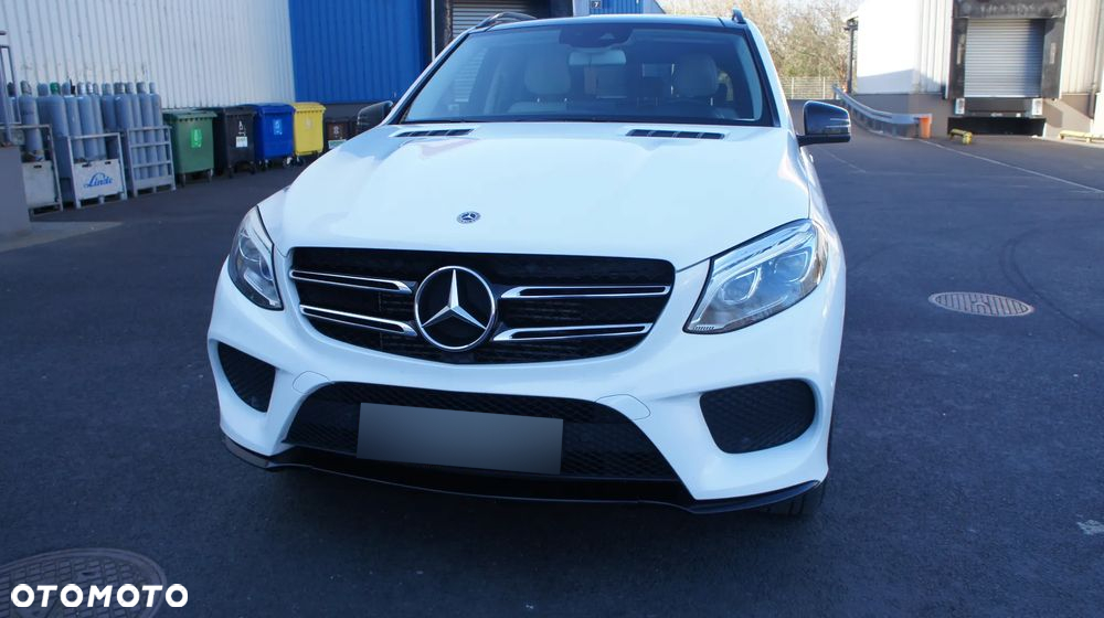 Mercedes-Benz GLE 350 d 4-Matic - 2