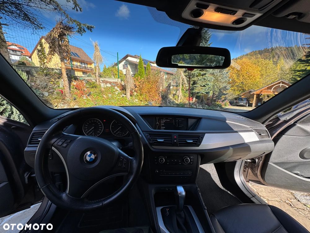 BMW X1 xDrive20d - 12