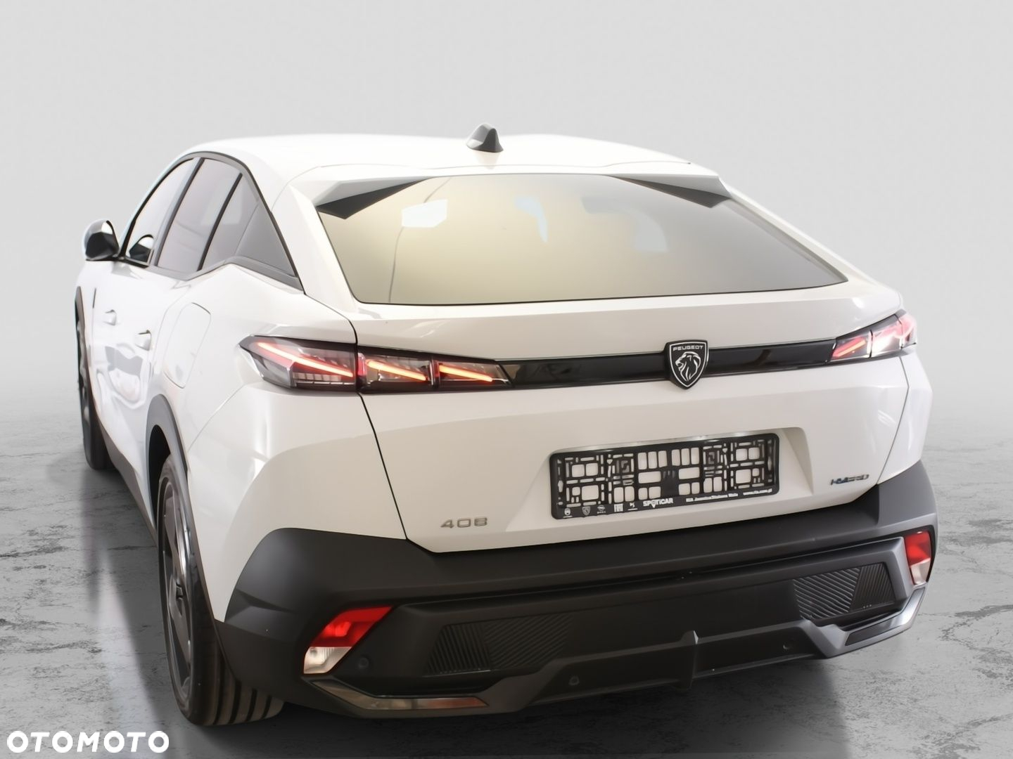 Peugeot 408 - 6