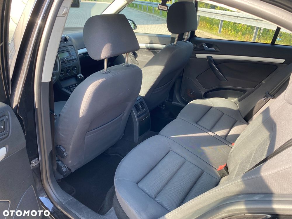 Skoda Octavia 1.6 Tour - 16