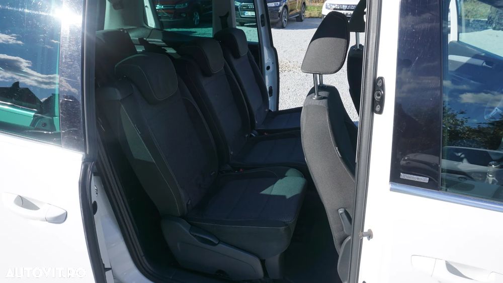 Volkswagen Sharan 2.0 TDI 4MOTION Blue Motion Style - 10