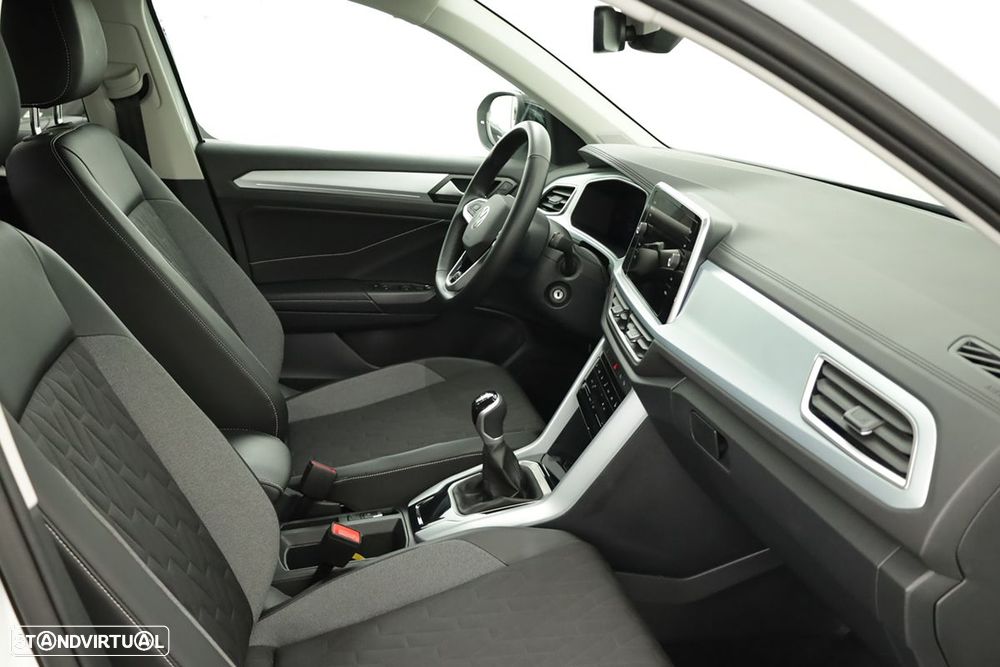VW T-Roc 1.0 TSI - 21