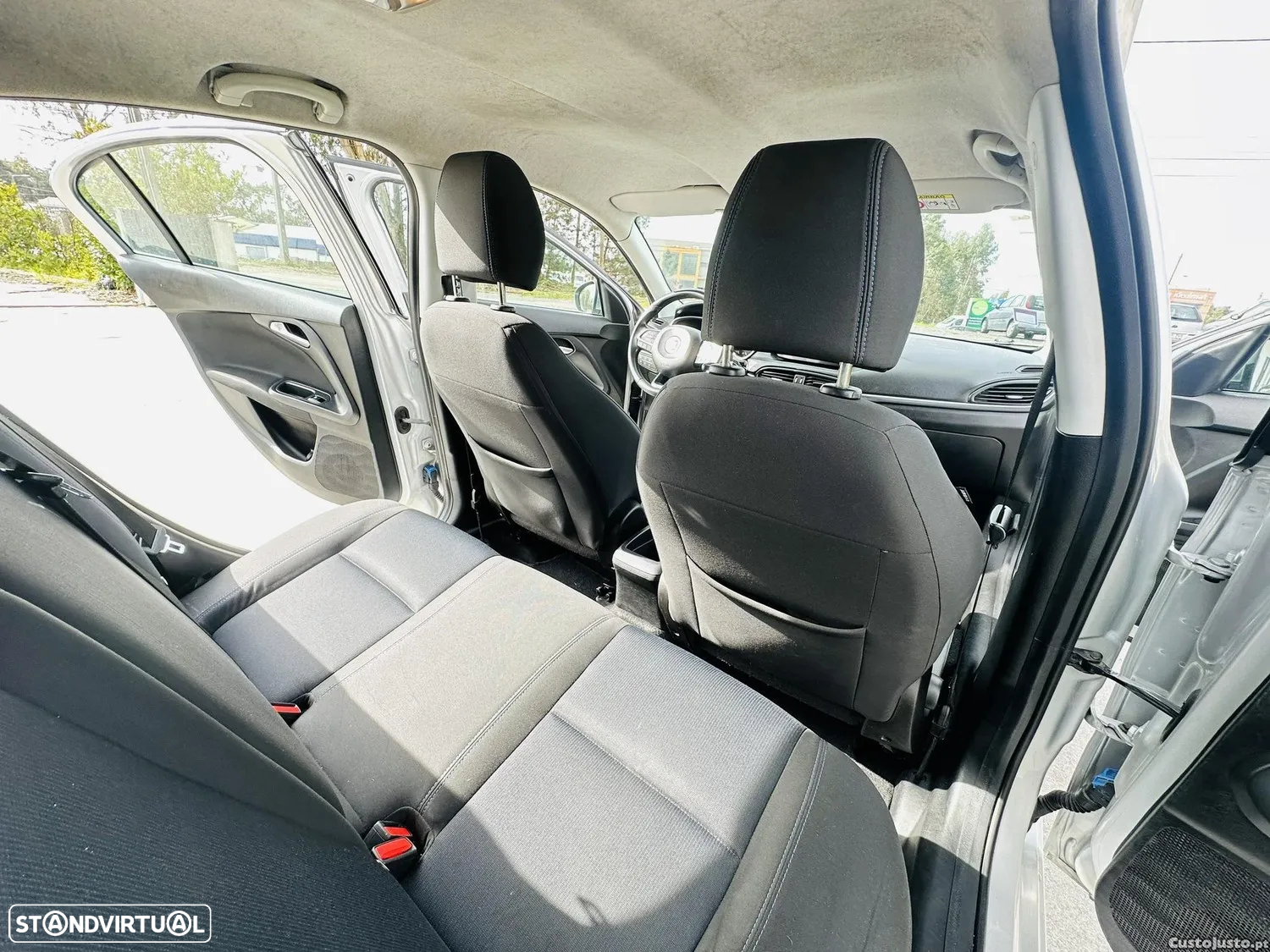 Fiat Tipo 1.3 M-Jet Easy - 10
