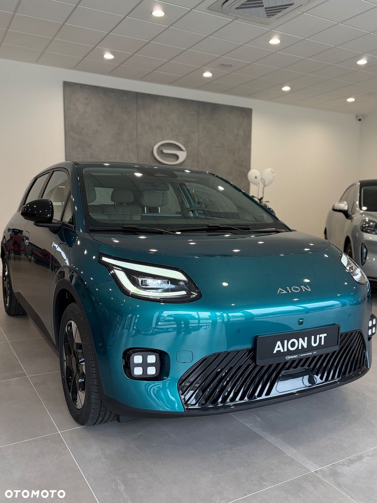 GAC AION UT - 4