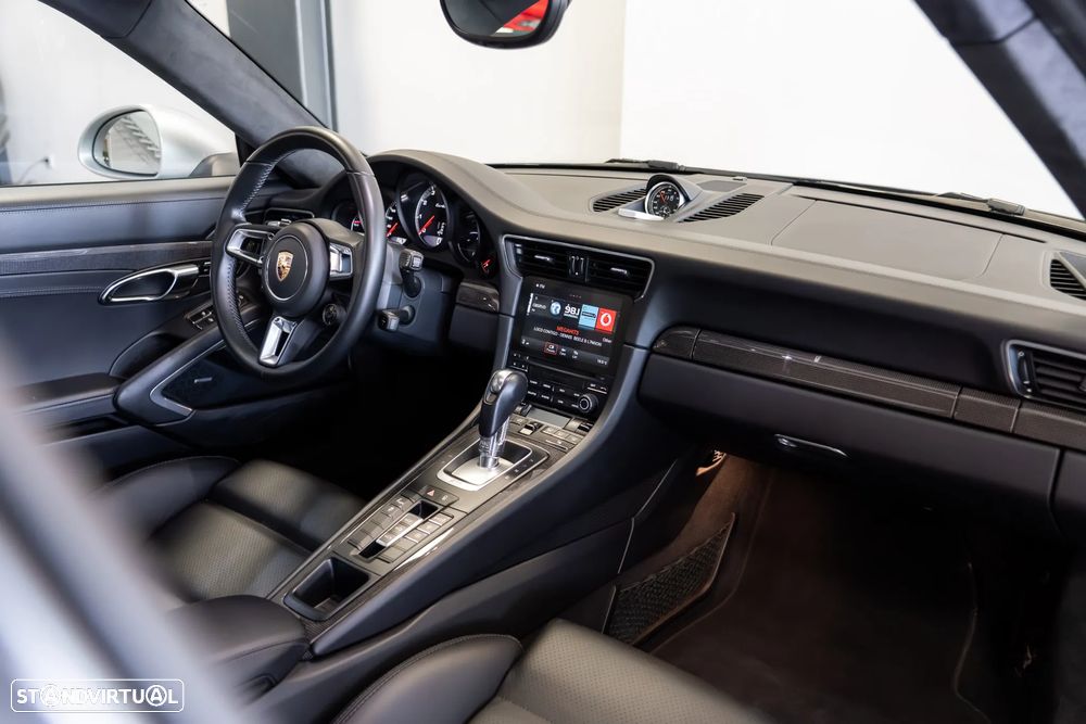 Porsche 911 (991) Turbo PDK - 9