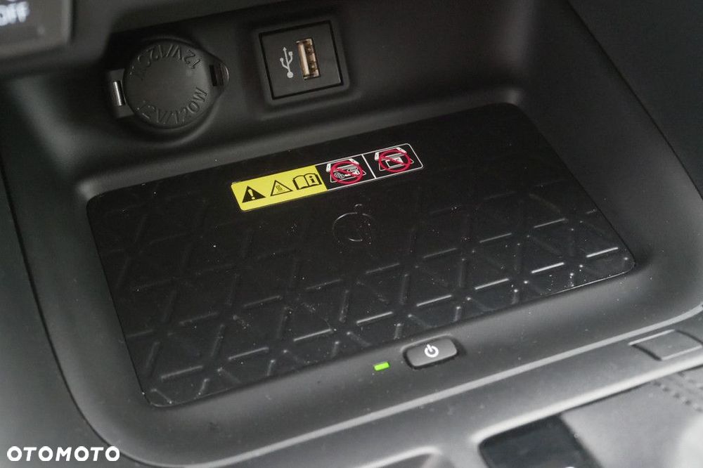 Toyota RAV4 - 25