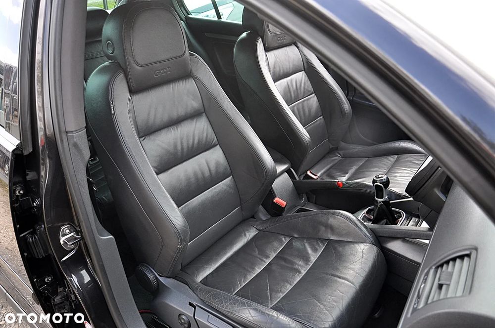 Volkswagen Golf 2.0 GTI - 25