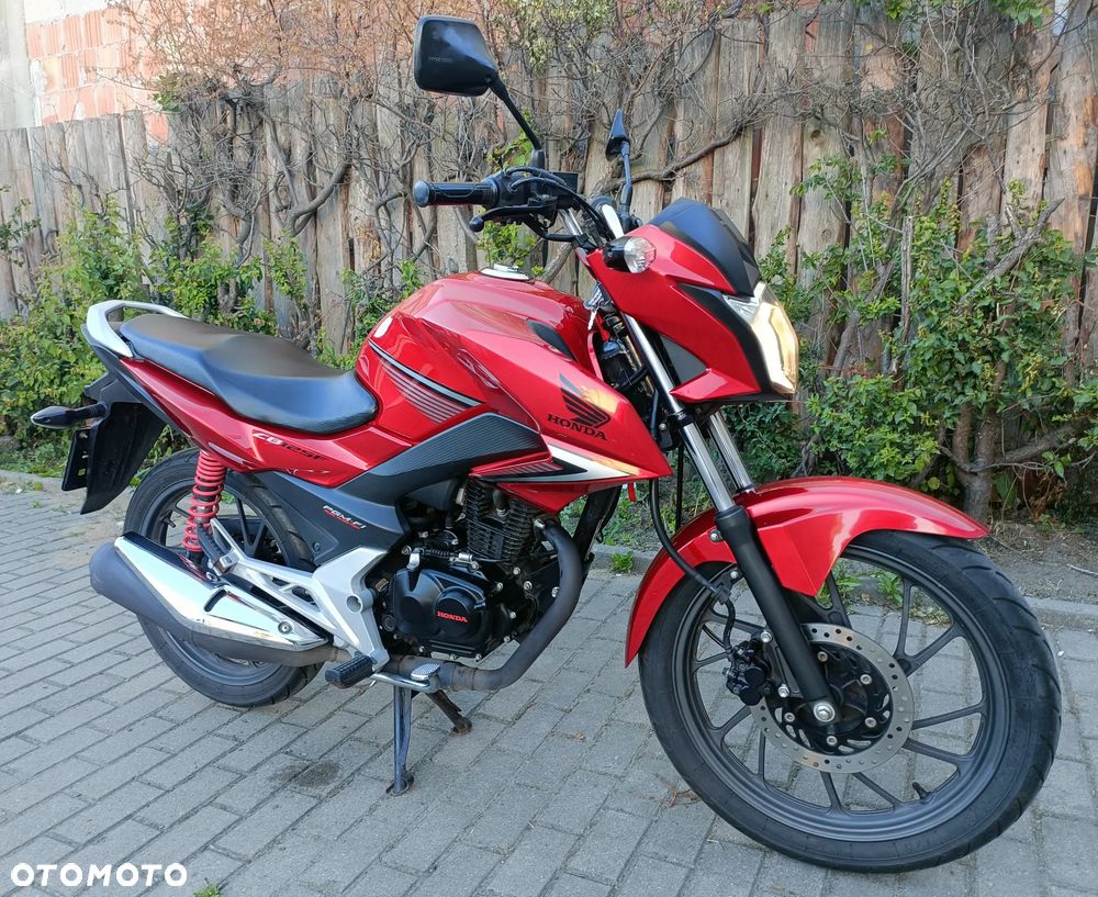 Honda CBF - 2