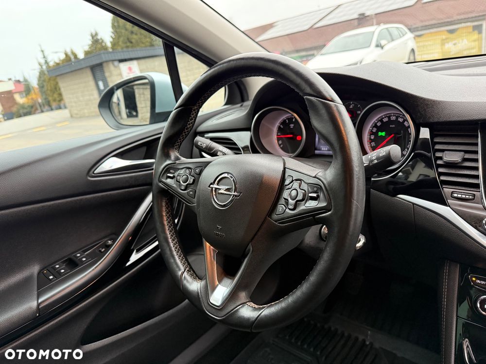 Opel Astra 1.4 Turbo Start/Stop Dynamic - 18