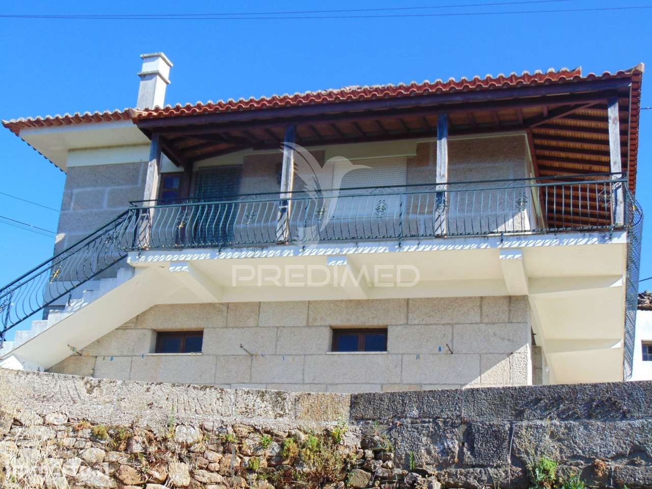 Vivenda c/jardim e estacionamento, a 12 kms de Vila Real - Grande imagem: 3/38