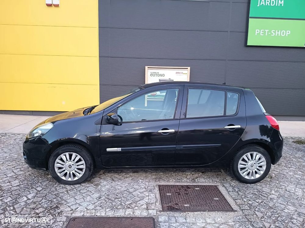Renault Clio 1.2 16V Dynamique S - 2