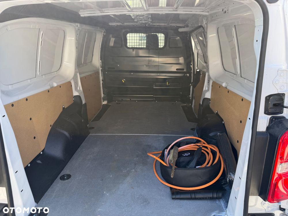 Toyota Proace - 13