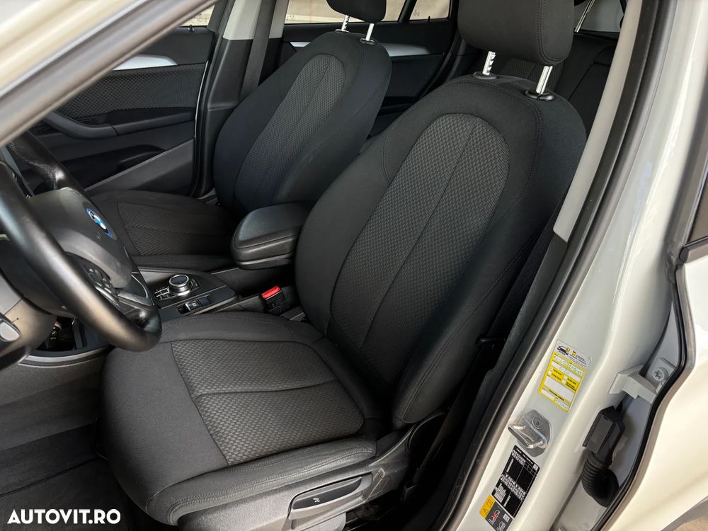 BMW X1 xDrive25e AT PHEV - 37