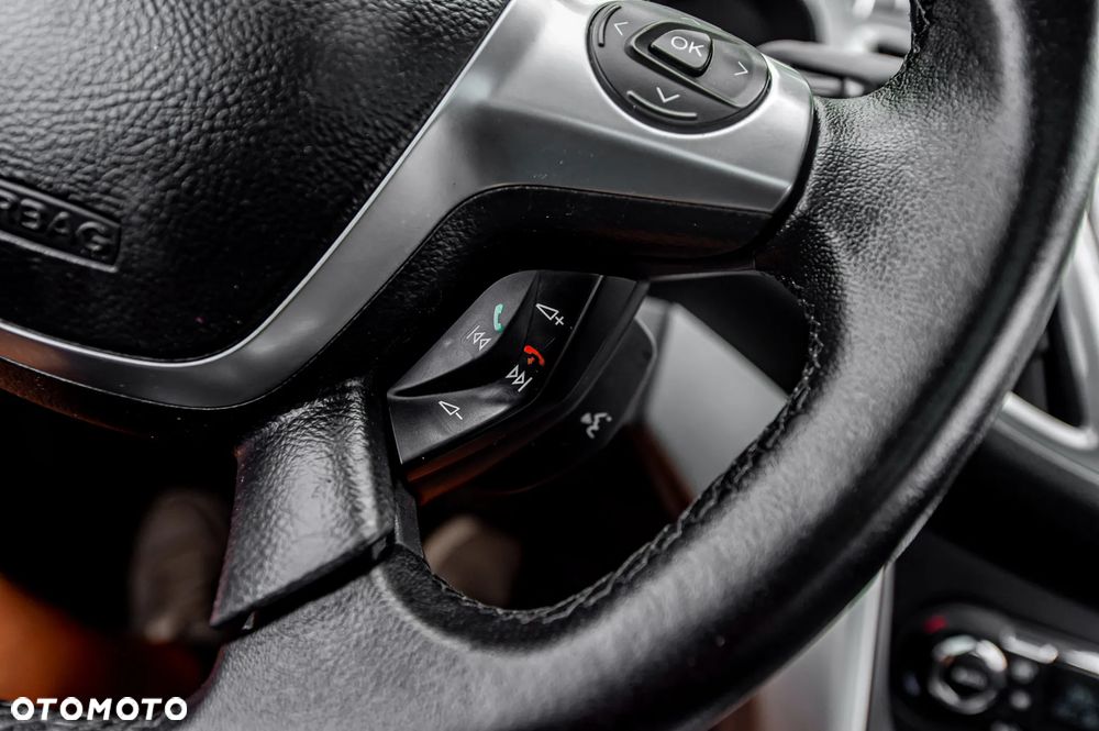 Ford C-MAX 1.6 EcoBoost Titanium - 35