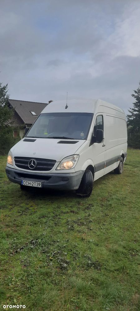 Mercedes-Benz Sprinter - 1