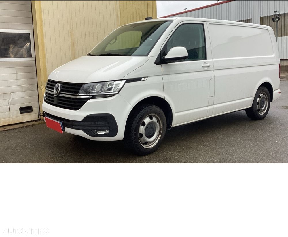 Volkswagen Transporter - 1