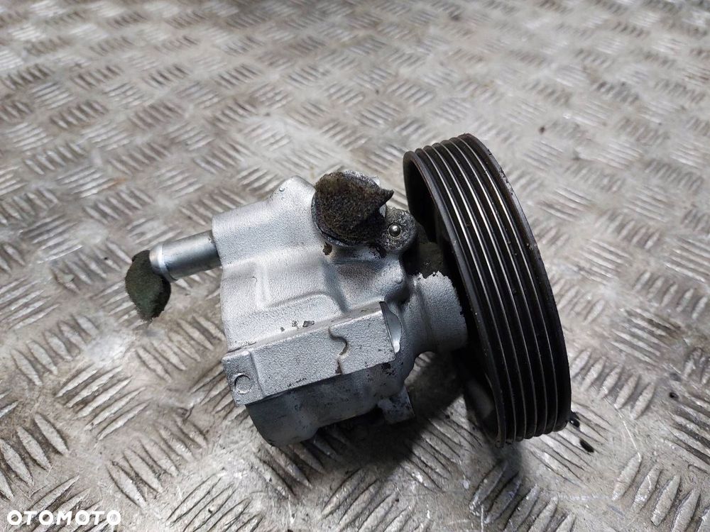 POMPA WSPOMAGANIA RENAULT TRAFIC II 1.9 DCI - 1