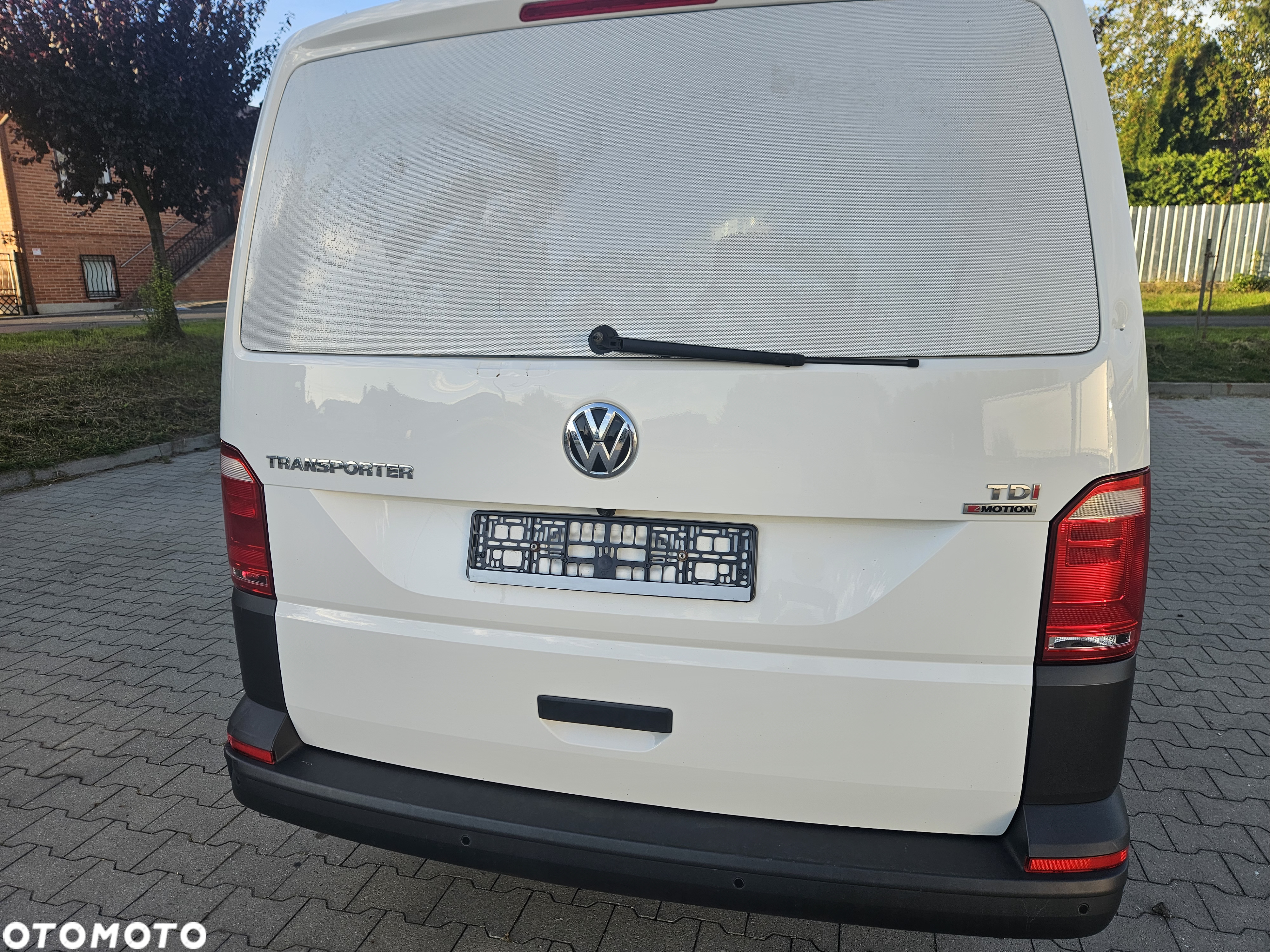 Volkswagen Transporter - 11