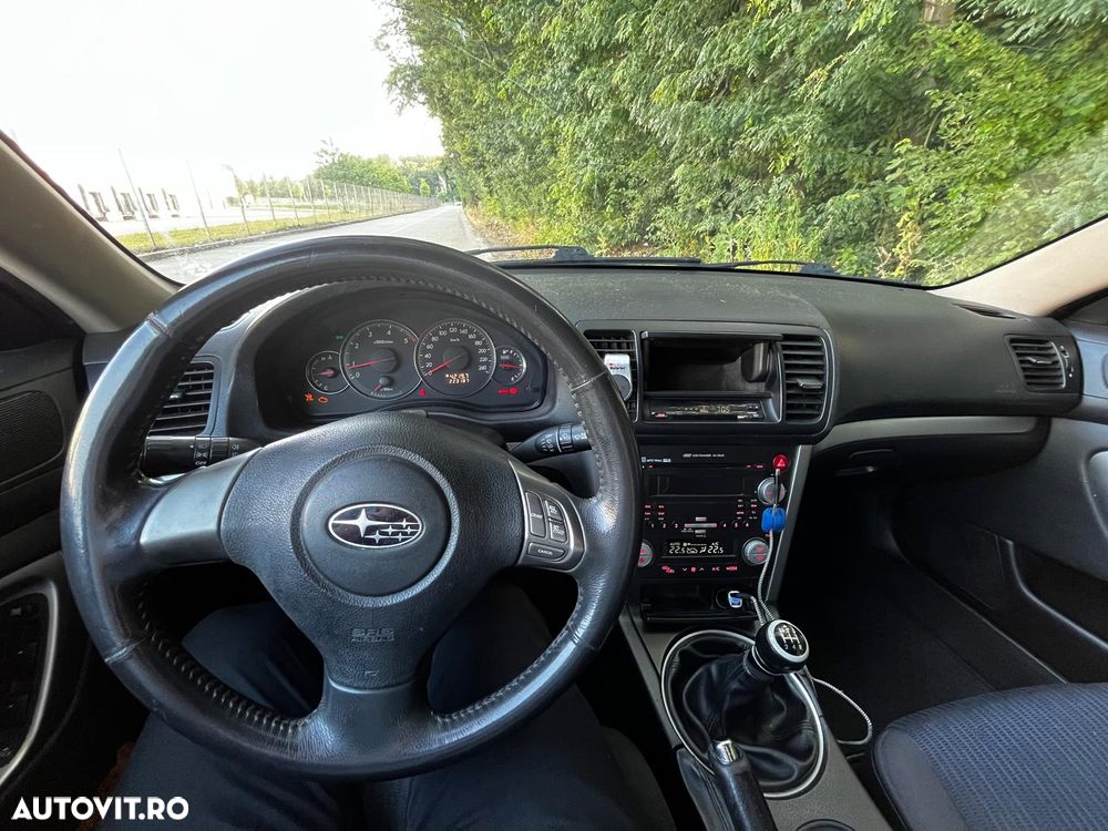 Subaru Legacy 2.0 AC - 10