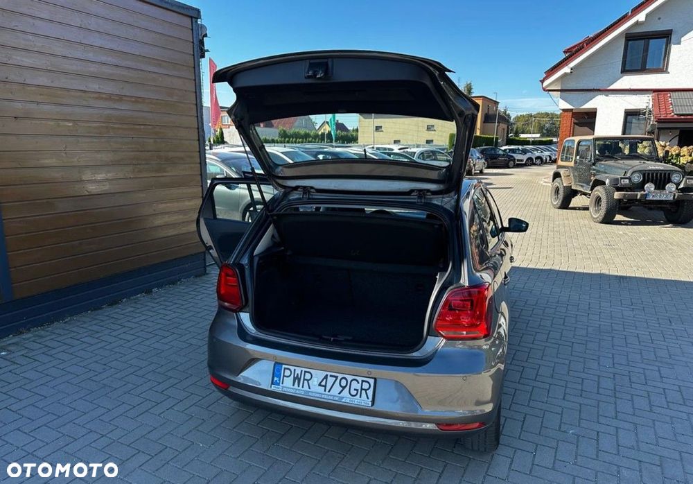 Volkswagen Polo - 25