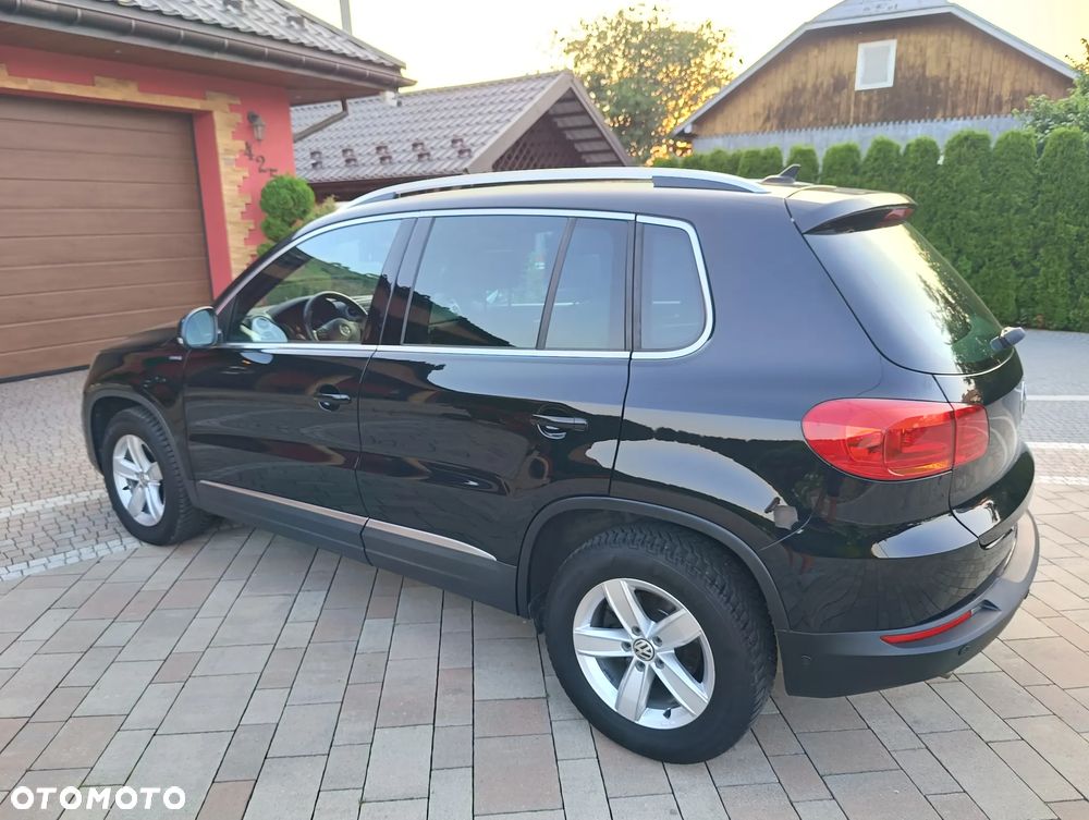 Volkswagen Tiguan 2.0 TDI SCR BlueMotion Technology Lounge Sport & Style - 12